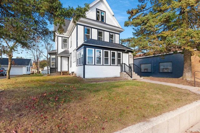 331 S MAIN STREET, Shawano, WI 54166