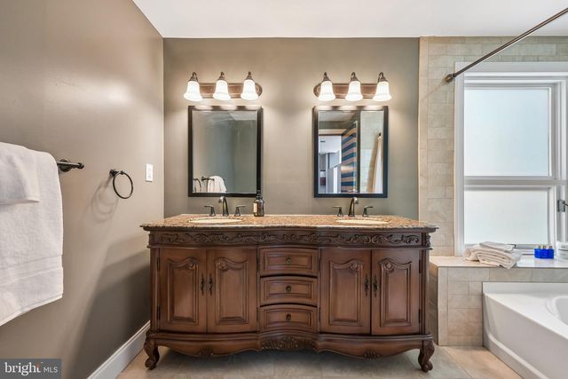 119 PEACH RD, Marlton, NJ 08053