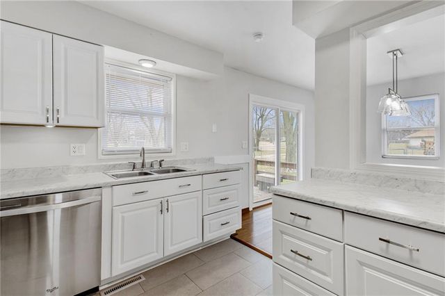 605 E Maple Street, Archie, MO 64725