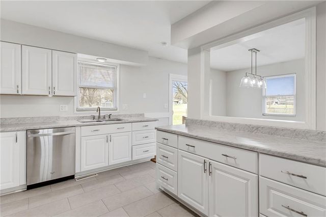 605 E Maple Street, Archie, MO 64725