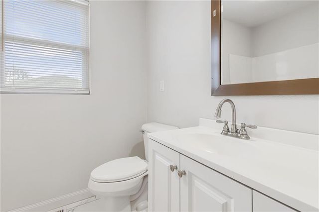 605 E Maple Street, Archie, MO 64725