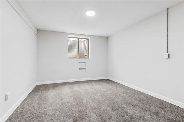 605 E Maple Street, Archie, MO 64725