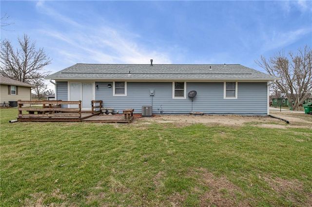 605 E Maple Street, Archie, MO 64725