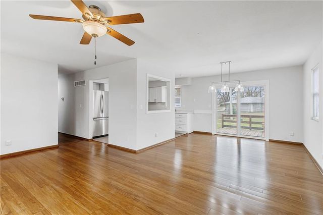 605 E Maple Street, Archie, MO 64725