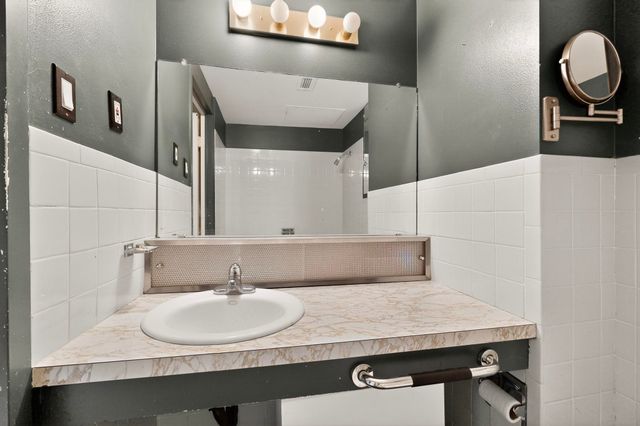 1331 Park Avenue SW UNIT 202, Albuquerque, NM 87102