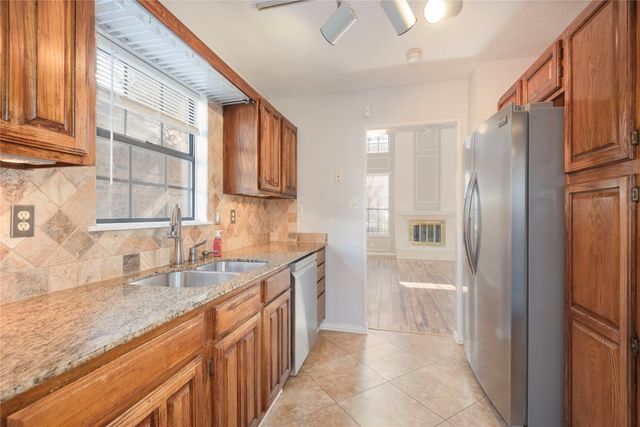 3104 Harbinger Lane, Dallas, TX 75287