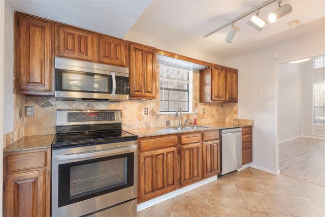 3104 Harbinger Lane, Dallas, TX 75287