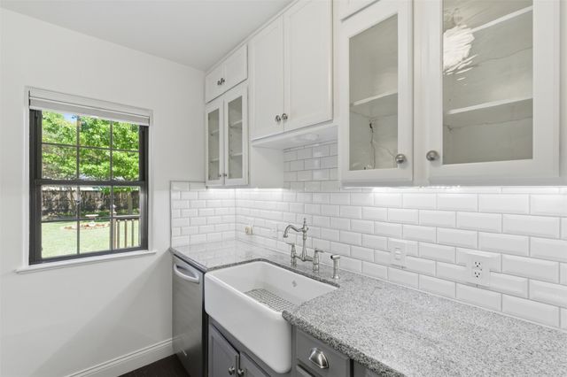 5310 Bradford Drive, Dallas, TX 75235