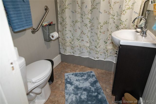 342 W Lagrange Road, Hanover, IN 47243