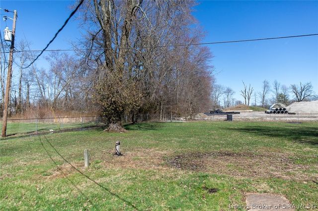 342 W Lagrange Road, Hanover, IN 47243
