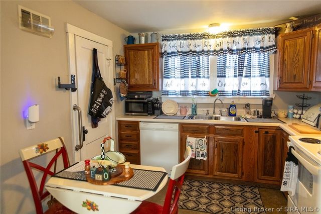 342 W Lagrange Road, Hanover, IN 47243