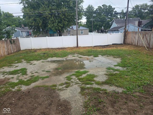 5214 W 10th Street, Indianapolis, IN 46224