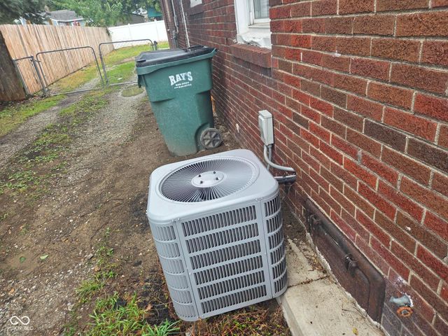 5214 W 10th Street, Indianapolis, IN 46224