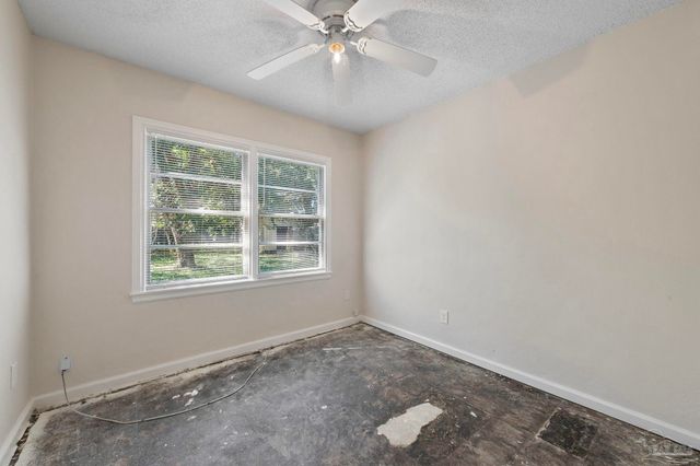 258 Omega Ct, Pensacola, FL 32506