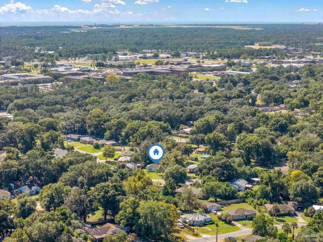 258 Omega Ct, Pensacola, FL 32506