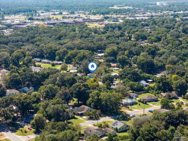258 Omega Ct, Pensacola, FL 32506