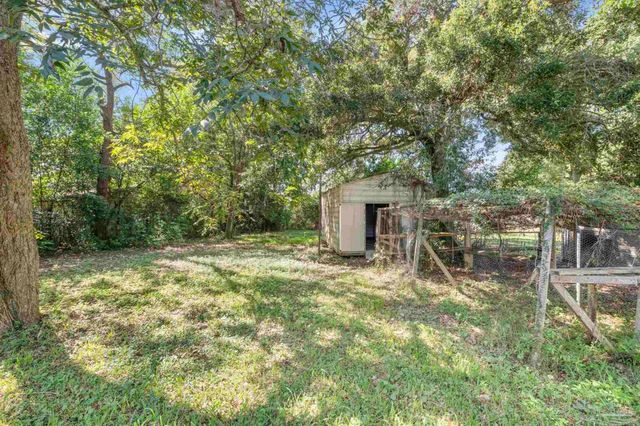 258 Omega Ct, Pensacola, FL 32506