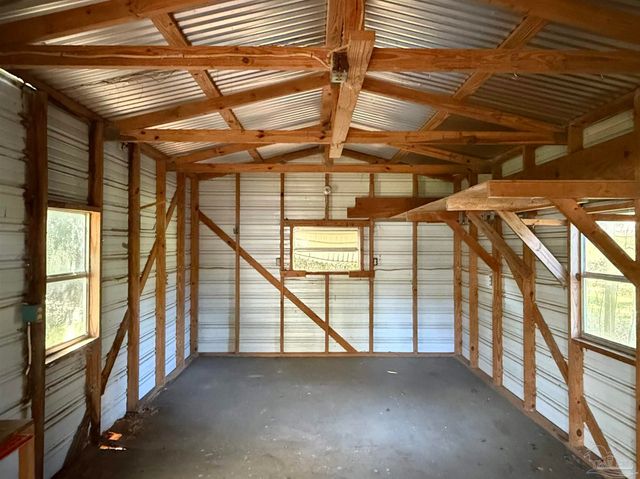 258 Omega Ct, Pensacola, FL 32506