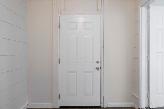 258 Omega Ct, Pensacola, FL 32506