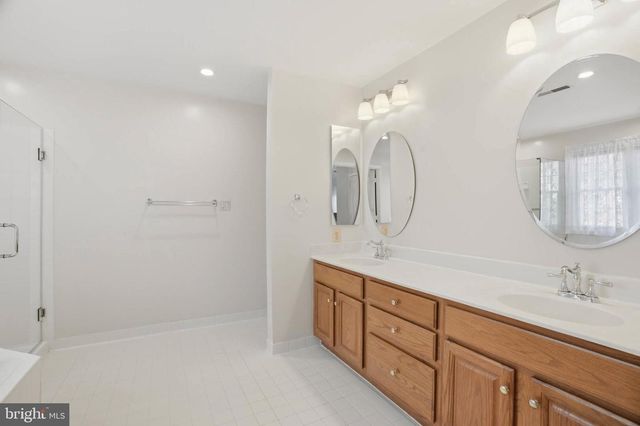 12 JAYSTONE CT, Silver Spring, MD 20905