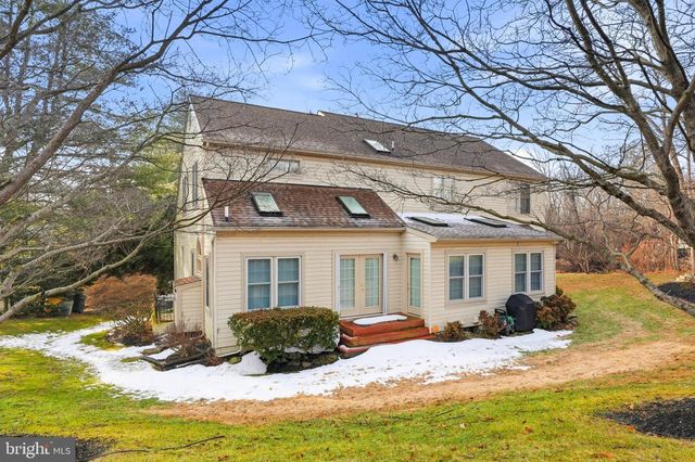 12 JAYSTONE CT, Silver Spring, MD 20905