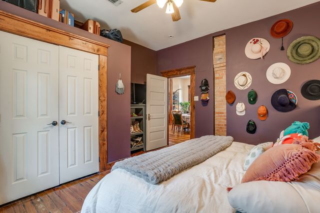 2009 Fairmount Avenue, Fort Worth, TX 76110
