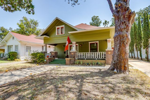 2009 Fairmount Avenue, Fort Worth, TX 76110