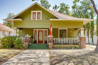 2009 Fairmount Avenue, Fort Worth, TX 76110
