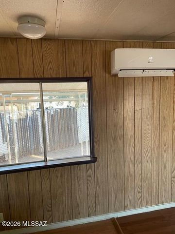 1257 W Garnette Street, Tucson, AZ 85705