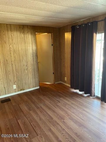 1257 W Garnette Street, Tucson, AZ 85705