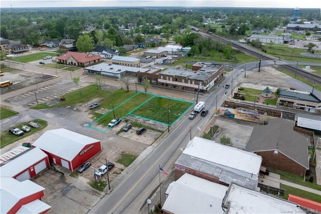 201 W 4th Street, Dequincy, LA 70633