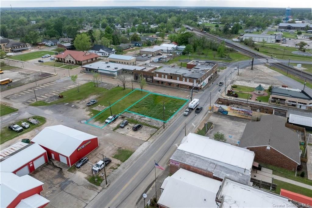 201 W 4th Street, Dequincy, LA 70633