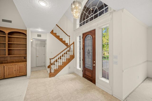 3134 Lake Island Drive, Montgomery, TX 77356