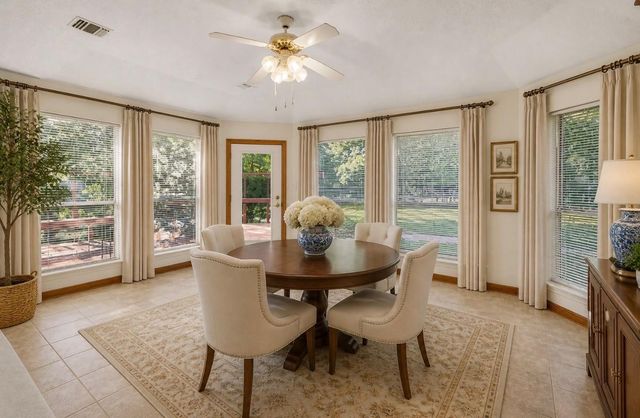 3134 Lake Island Drive, Montgomery, TX 77356