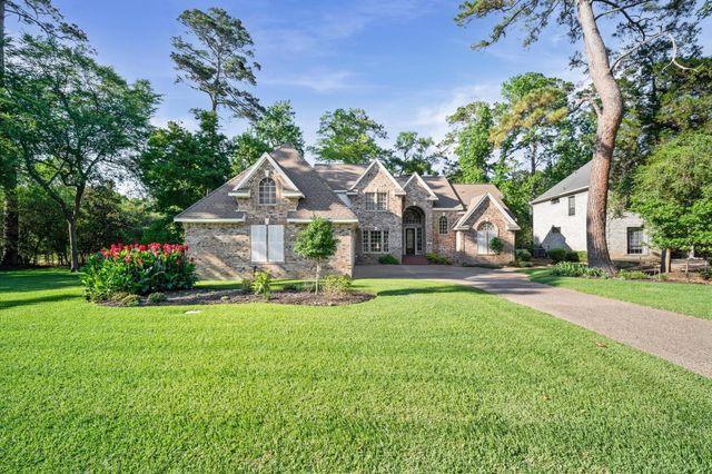 3134 Lake Island Drive, Montgomery, TX 77356