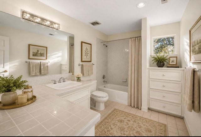 3134 Lake Island Drive, Montgomery, TX 77356