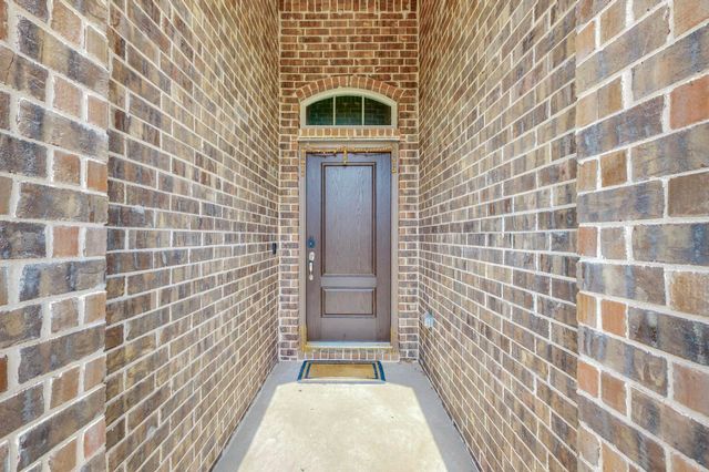 9826 Polk Street, Frisco, TX 75035