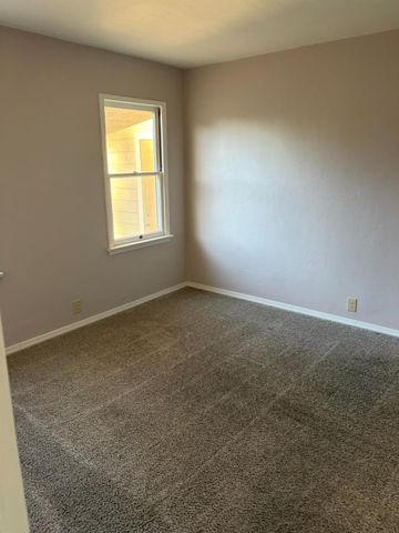 2105 Glendale Ave, Modesto, CA 95354