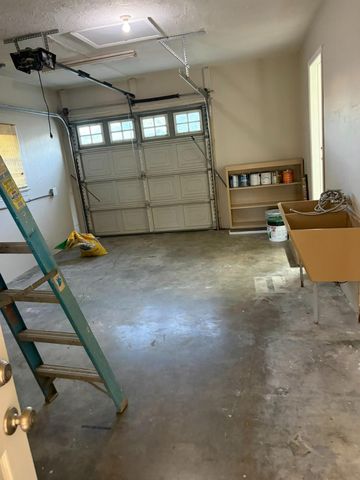 2105 Glendale Ave, Modesto, CA 95354