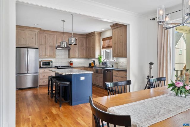 3090 GLEN VALLEY DR, Crozet, VA 22932