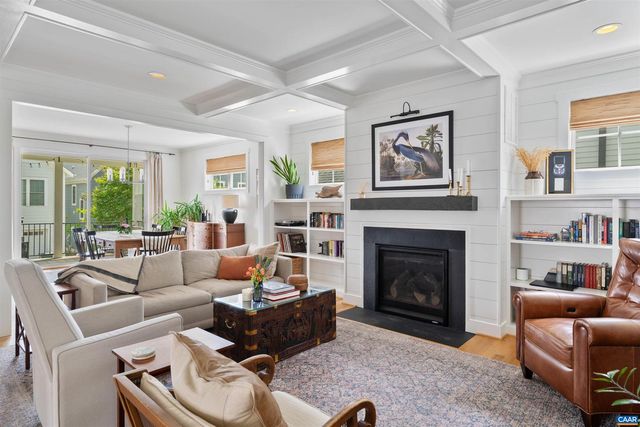 3090 GLEN VALLEY DR, Crozet, VA 22932