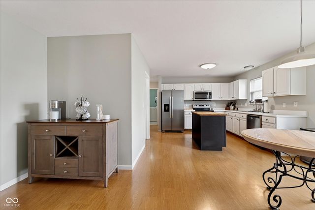 1810 Salina Drive, Avon, IN 46123