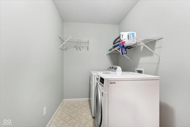 1810 Salina Drive, Avon, IN 46123