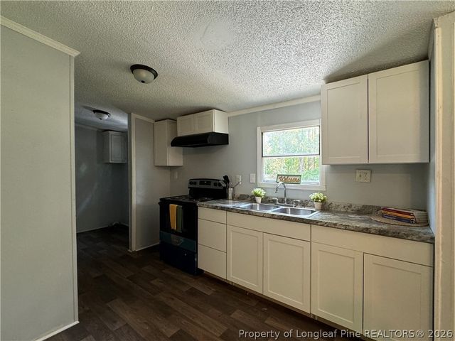 511 Inverary Drive, Raeford, NC 28376