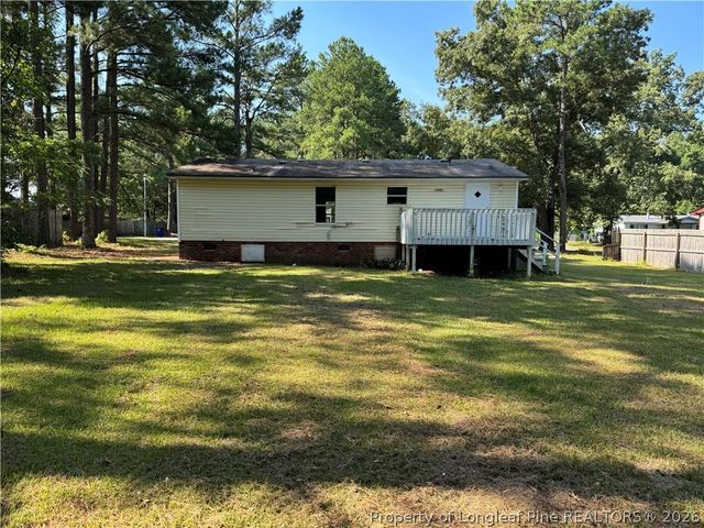 511 Inverary Drive, Raeford, NC 28376