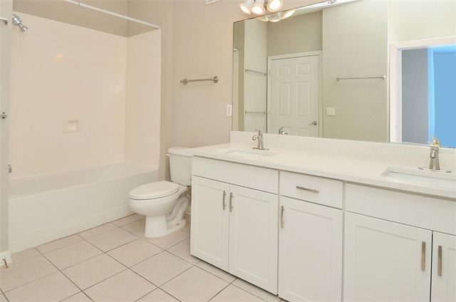 6451 OLD PARK LANE 110, Orlando, FL 32835
