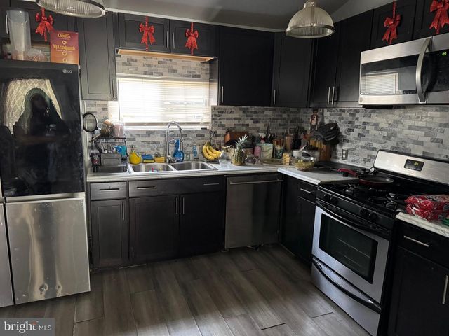 1017 LAWRENCE AVENUE, Darby, PA 19023