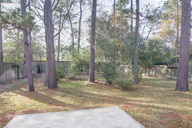 142 Russet Grove Circle, The Woodlands, TX 77384