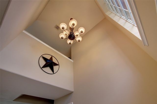 142 Russet Grove Circle, The Woodlands, TX 77384