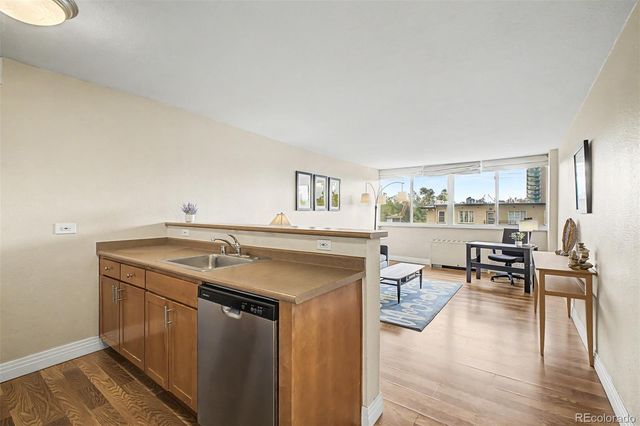 1196 N Grant Street 407, Denver, CO 80203